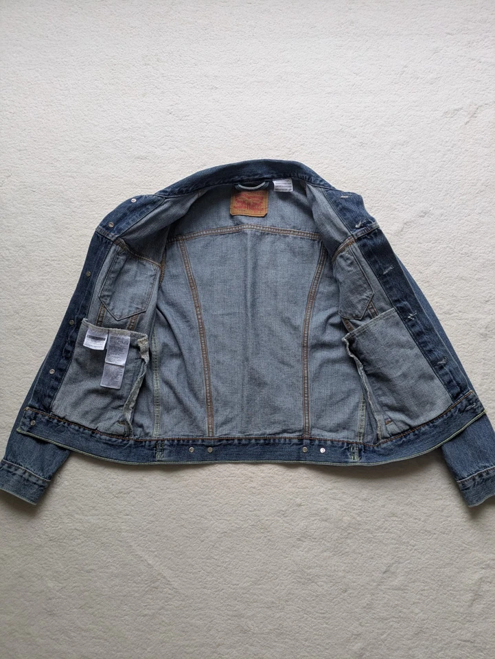 Levi's Trucker Blue Denim Jacket Cotton Size S, photo 4 of 5