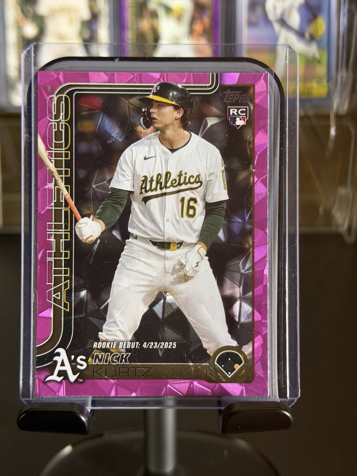 2025 Topps Update Nick Kurtz (RC) Diamante Pink SP #US197 Athletics