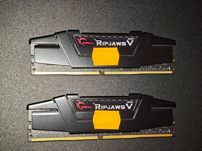 G.Skill Ripjaws 16GB (2x8GB) DDR4 3200 CL16 RAM Kit OVP| 32GB wählbar/selectable