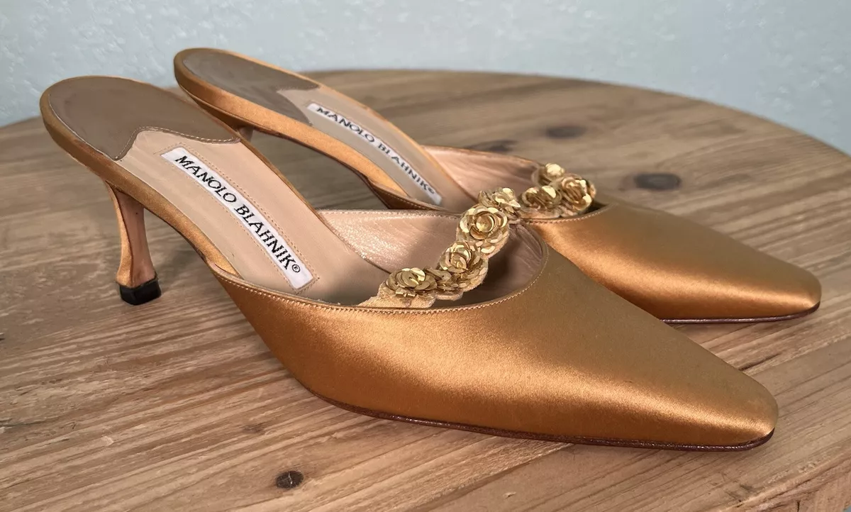 MANOLO BLAHNIK Gold Micro Floral Slides Mules Kitten Heels Made in Italy EUR 35