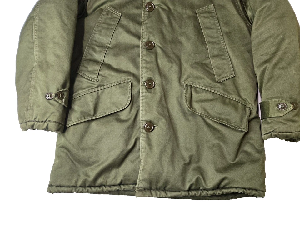 US Military Vintage 1950s OG Green Faux Fur Hood B-9 Parka Jacket Men Medium M - Image 4 of 4