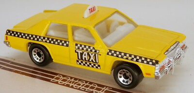 Matchbox 1983-1987 Ford Crown Victoria Vic LTD Taxi Cab Sunshine
