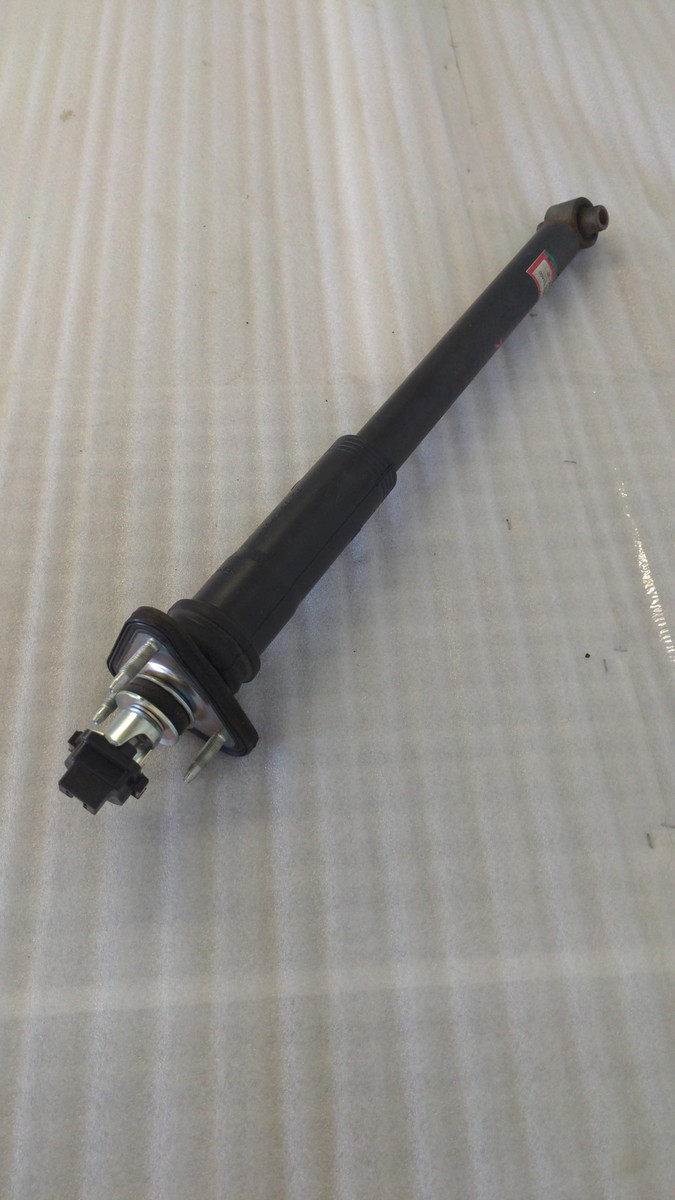06-14 LEXUS IS350 RWD Sedan REAR RH Right Strut Adaptive 48530