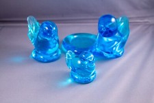 BLUEBIRDS OF HAPPINESS 3 ART GLASS 2 SIGNED LEO WARD 1 SIGNED RON RAY