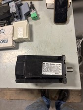 Allen Bradley MPL-B4540F-MK72AA Servo Motor 3.5hp 3000rpm 90lb-in 460v-ac 3ph
