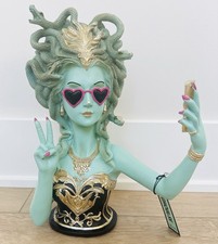 New Ghoulish Medusa Gold Glam Halloween 12  S...