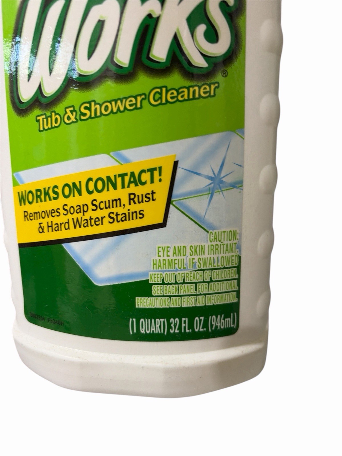 The Works Tub & Shower Cleaner Hard Water Rust 32 FL.OZ