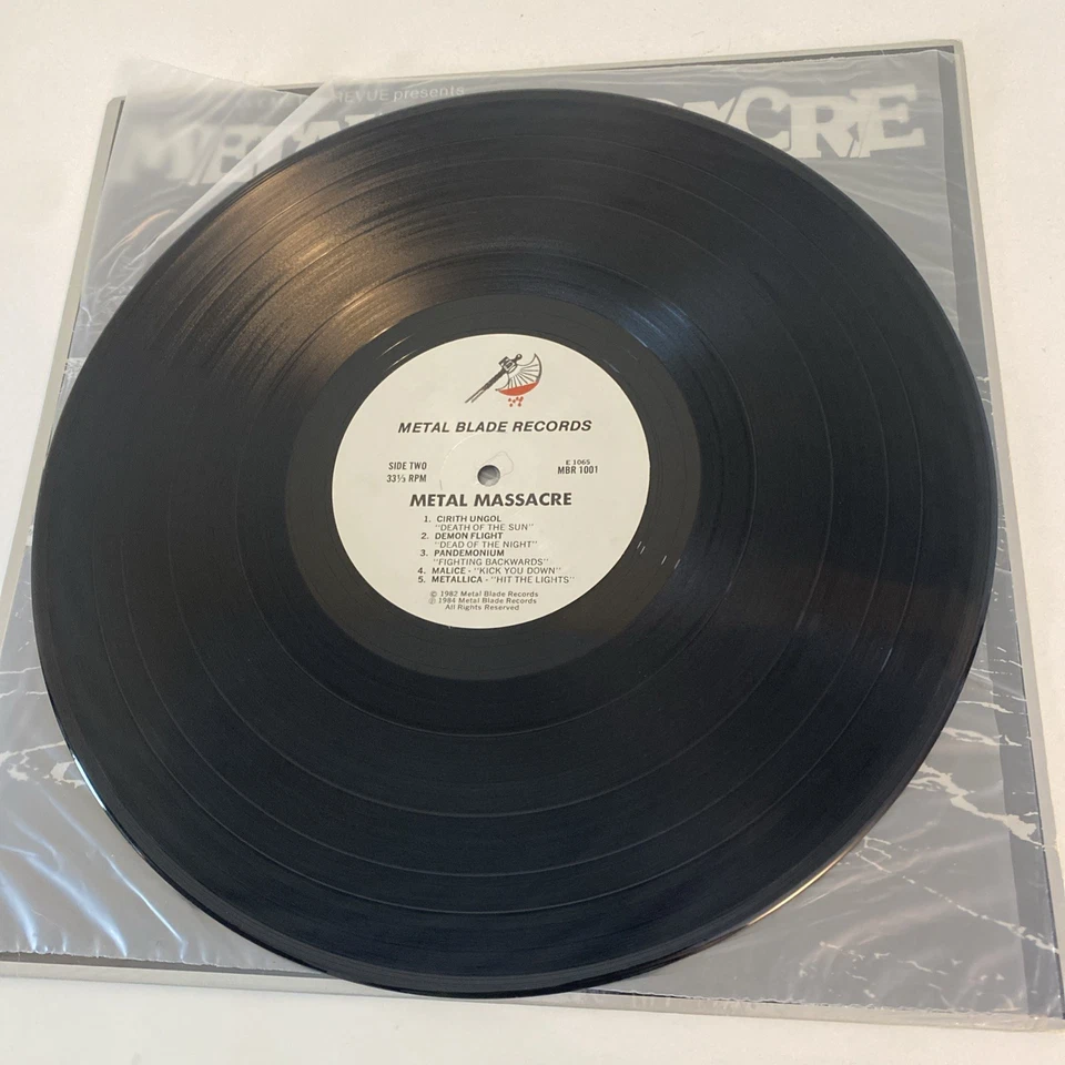 METAL MASSACRE - NEAR MINT 1984 VINYL LP w/ 1ST METALLICA RECORDING - Image 4 of 4