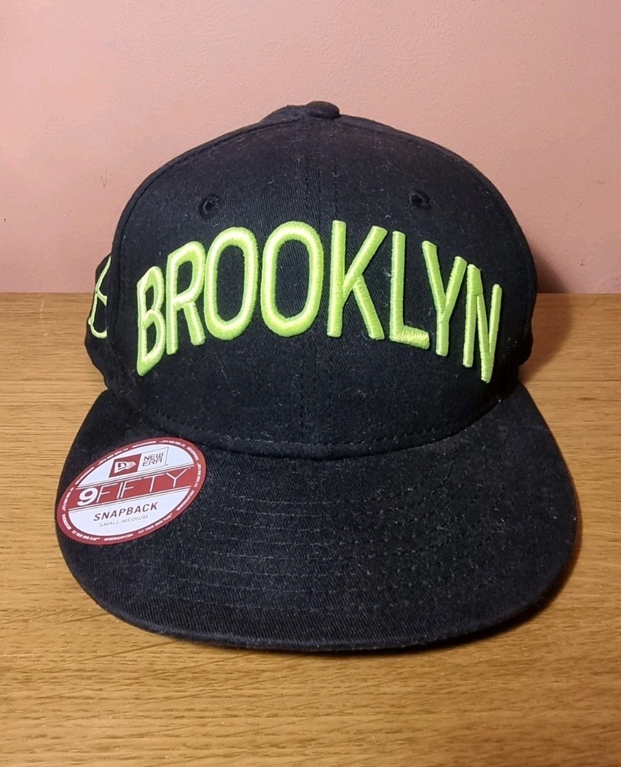 New Era 9Fifty Snapback Cap BROOKLYN Neon Green Black Hat Small