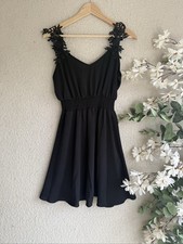 SHEIN Black Floral Lace Strap Dress Small 100% Polyester Chic Summer Party