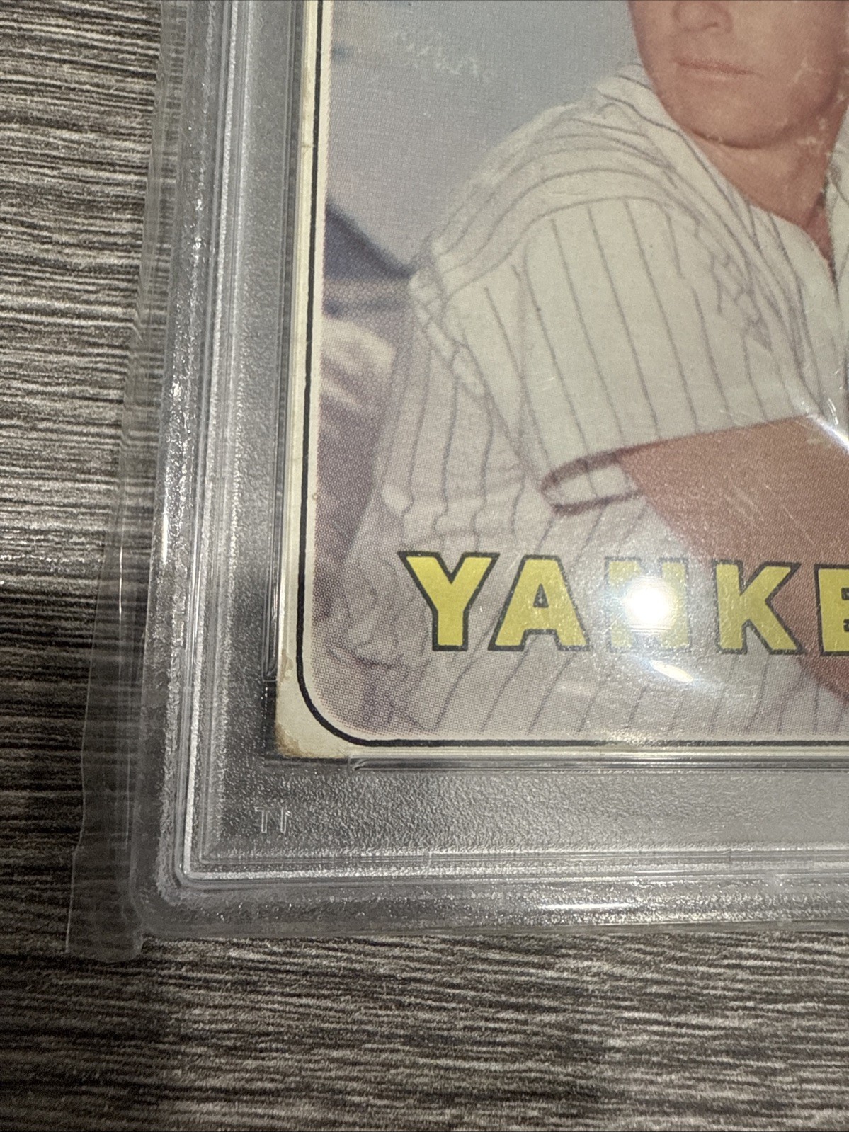 1969 Topps #500 Mickey Mantle Last Name in Yellow PSA 2 view 7