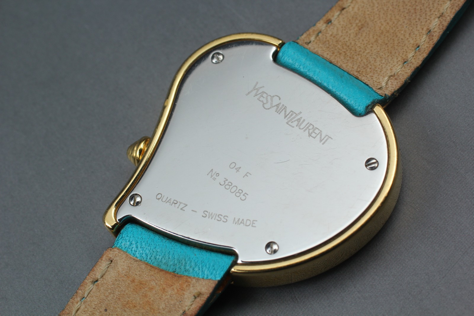 [Exc+5] Yves Saint Laurent Heart 04F White Dial Gold Quartz Woman's Watch JAPAN image 6