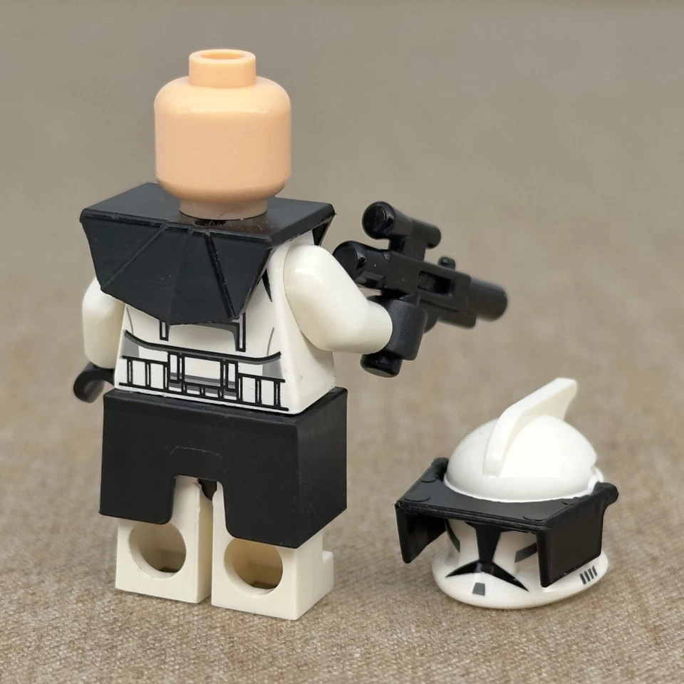LEGO Star Wars Clone Trooper Black Kama Pauldron Phase 1 Minifigure sw0223 8014 - Image 3 of 3