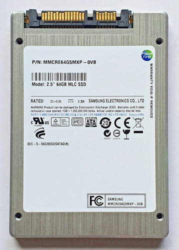 64 GB SATA III Samsung PM800 MMCRE64G5MXP-0VB 2D-NAND MLC SSD 2.5" Festplatte