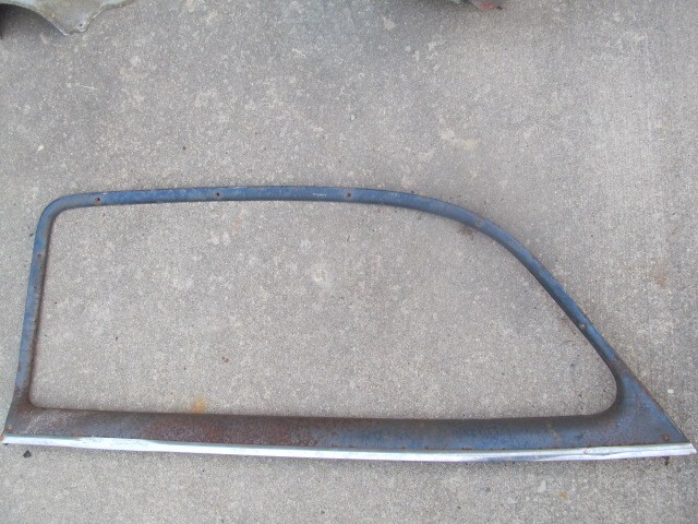 1949 1950 1951 1952 Chevy & Pontiac  2dr  sedan left door interior garnish trim