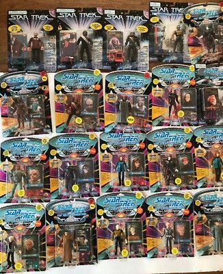 Lot of 20 Star Trek TNG Next Generation Action Figures - Data, Worf, Picard, Etc