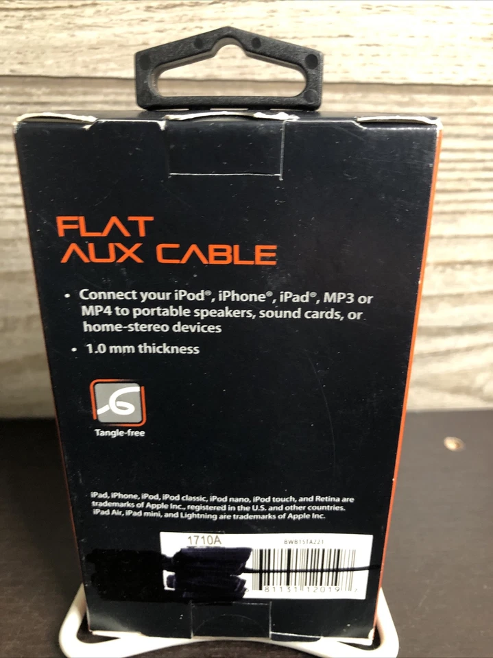NIB Blackweb 3 foot Flat Aux Cable For iPods, iPhones, and Other Audio Players  - Image 2 of 2