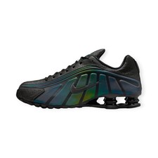 Nike-Shox R4 SE Black Seaweed Light Lifestyle Sneakers IM6596-001
