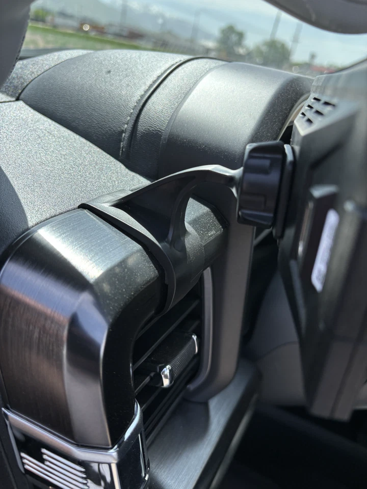 18606 Display Mount 2023+ Ford Super Duty and 21+ Ford F150 - Image 4 of 4