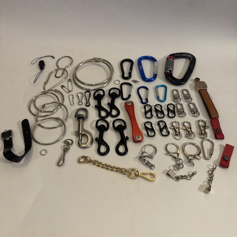 Carabiners Keychain Accessories Clips Chains Jewelry Backpack Clips Spare Parts