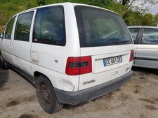 Feu avant (phare) Citroen EVASION