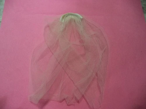 VICTORIAN WEDDING # 1233 * White Veil  HTF * 1969 Vintage Mod Francie Mattel