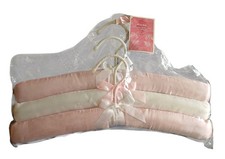 Appendiabiti imbottito profumato lusso rosa raso vintage Elisabetta francese