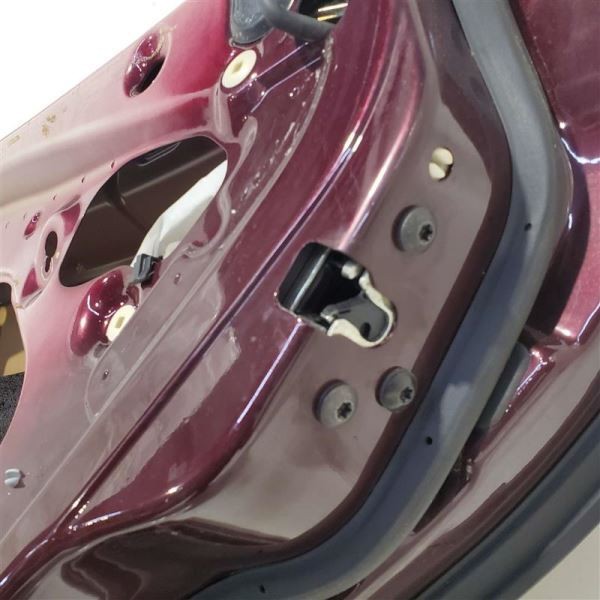 Maserati Quattroporte 2007 Rear Right Shell Burgundy