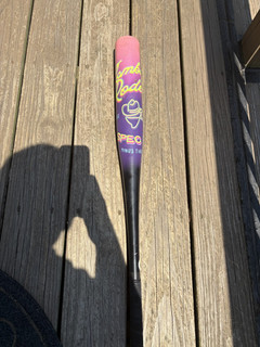 Combat Rodeo baseball Bat 33 in 30 oz Purple Pink plenty of pictures
