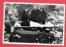 LATVIA LETTLAND Funeral Ceremony at the Cemetery VINTAGE PHOTO 216