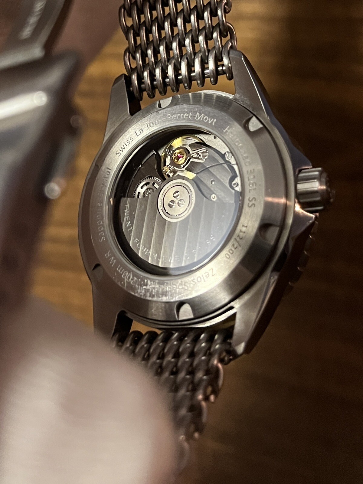 ZELOS SPEARFISH 40MM DIVER CARBON SS 200m Watch 112/200 eBay