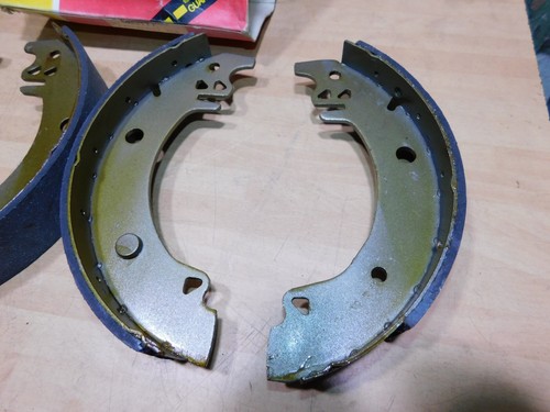 FÜR RENAULT 5, 6 - BREMSBACKEN HINTEN (OHNE SELBSTEINSTELLENDE GIRLING BREMSEN) - Bild 2 von 4