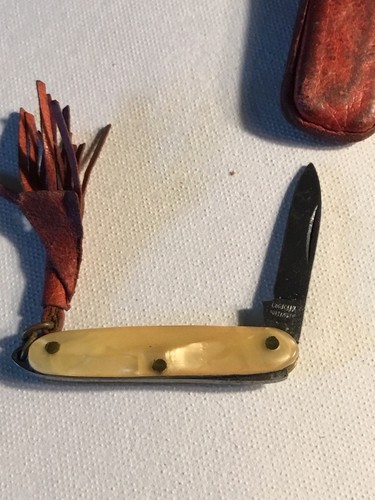 MERCURY AUTO PORTACHIAVI E PICCOLO COLTELLO A PENNA anni '40 o '50 - Foto 5 di 14