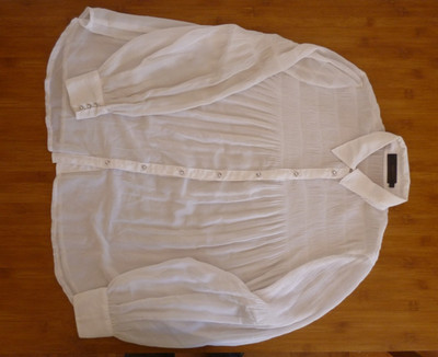 weiße edle leicht transparente Damen langarm Bluse Gr. 36 von bpc selection
