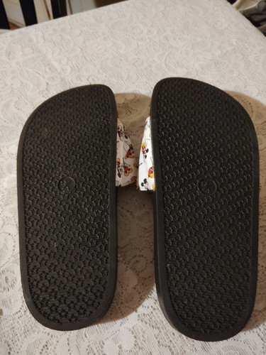 New Disney Mickey Mouse slides shoes size Kids 13/1 - Picture 2 of 2