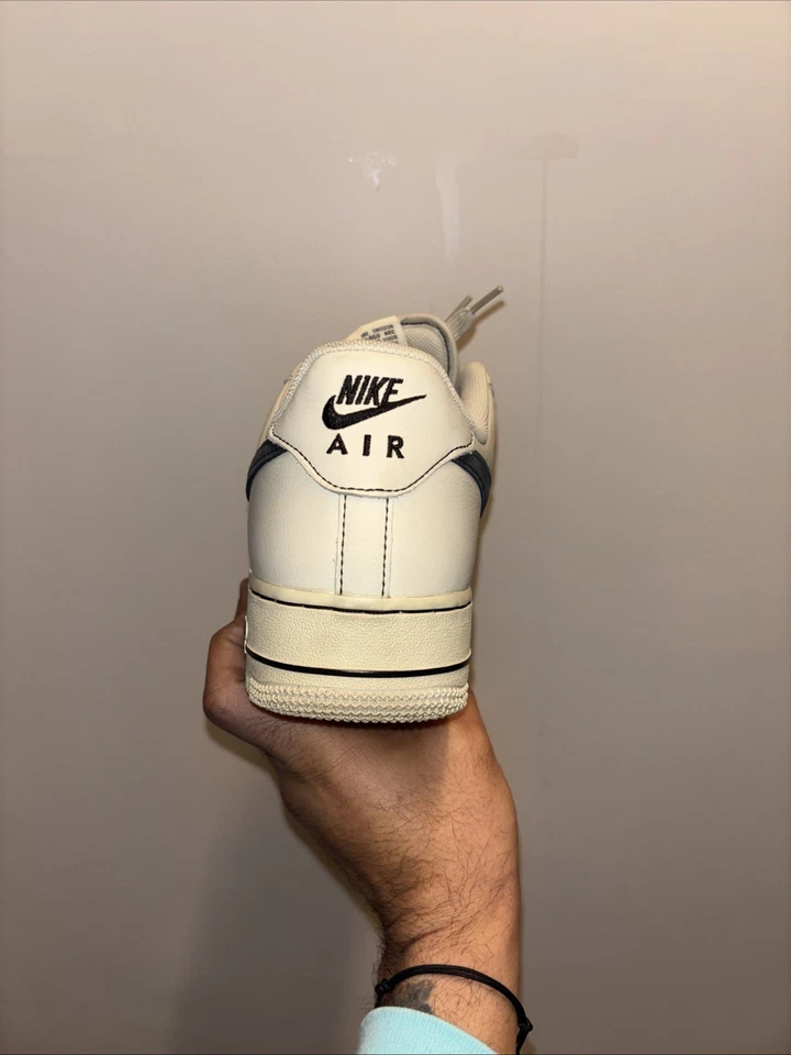 Nike Air Force 1 '07 College gris claro orewood Foto 4 de 4