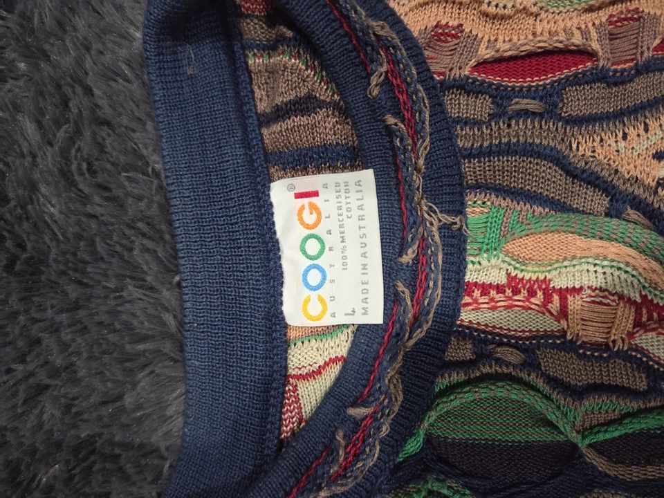Coogi 3d Knit Australian Sweater Size Large - Image 2 of 3