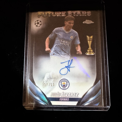 2023-24 Topps Chrome UEFA - Future Stars Julian Alvarez Auto 7/10 
