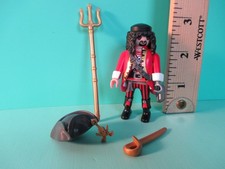 Playmobil HISTORIC MAN / PIRATE W/ BLACK HAIR  HOOK HAND  TRIDENT  SWORD HAT