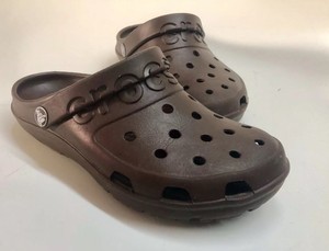 crocs classic chocolate