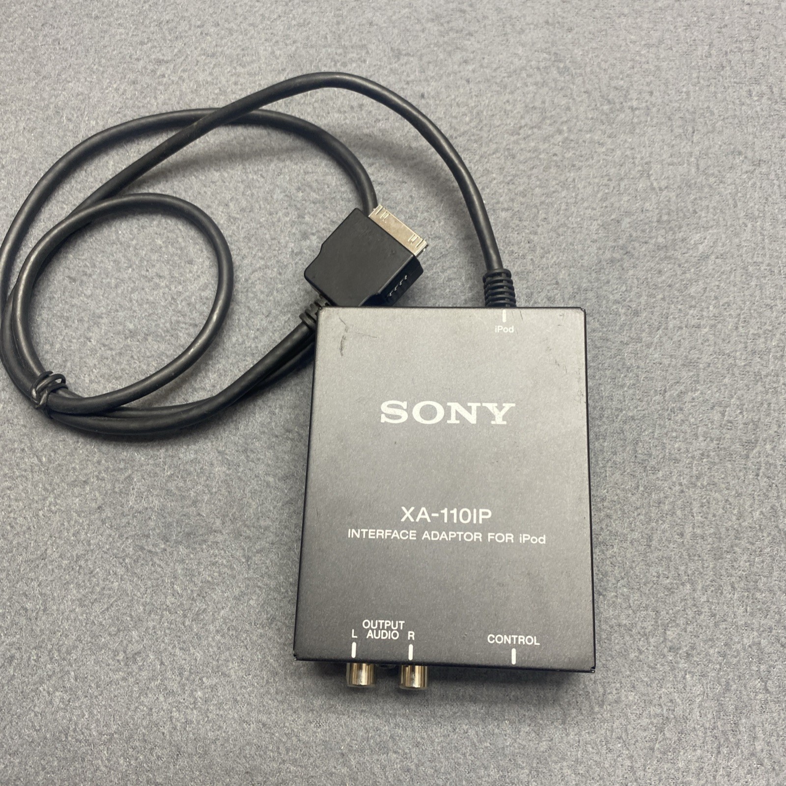 Sony XA-110IP Interface Adapter For Apple iPod For Car Stere