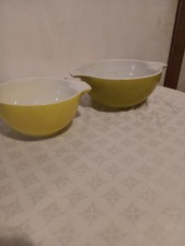 Lot de 2 bols mélangeurs Pyrex vintage vert nidification de cendrillon 441/442, sans couvercles