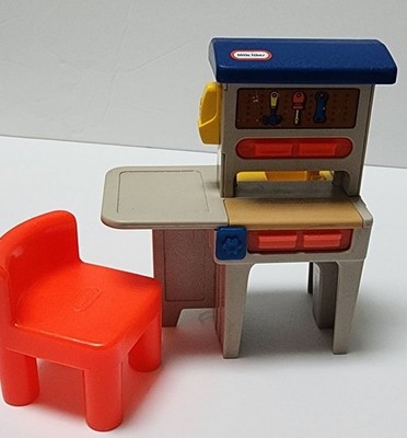 VINTAGE LITTLE TIKES DOLLHOUSE RED CHAIR WORKBENCH TOOLBENCH FURNITURE ACCESSORY