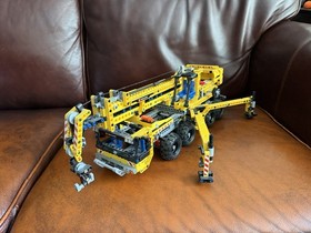 LEGO Technic - 8053 - Mobile Crane - 99% Complete
