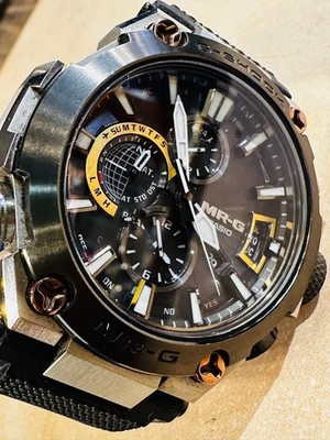 CASIO G-SHOCK MR-G MRG-G2000R-1AJR Titanium GPS Bluetooth Solar Watch