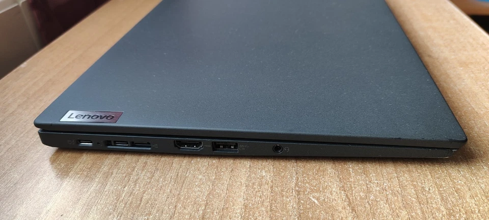 Notebook Lenovo ThinkPad T14s Gen 2 Intel Core i7 Di 11a Gen. Ram 8Gb SSD 512Gb - Immagine 4 di 4