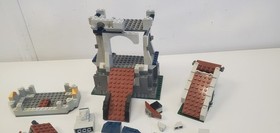 Vintage LEGO Castle Drawbridge Defense Set 7079 Incomplete Parts Pieces Manual