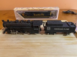 MODEL TRAINS