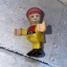 Brio Train Lights  Sound Fire Engine Conductor Person Firefighter 33542