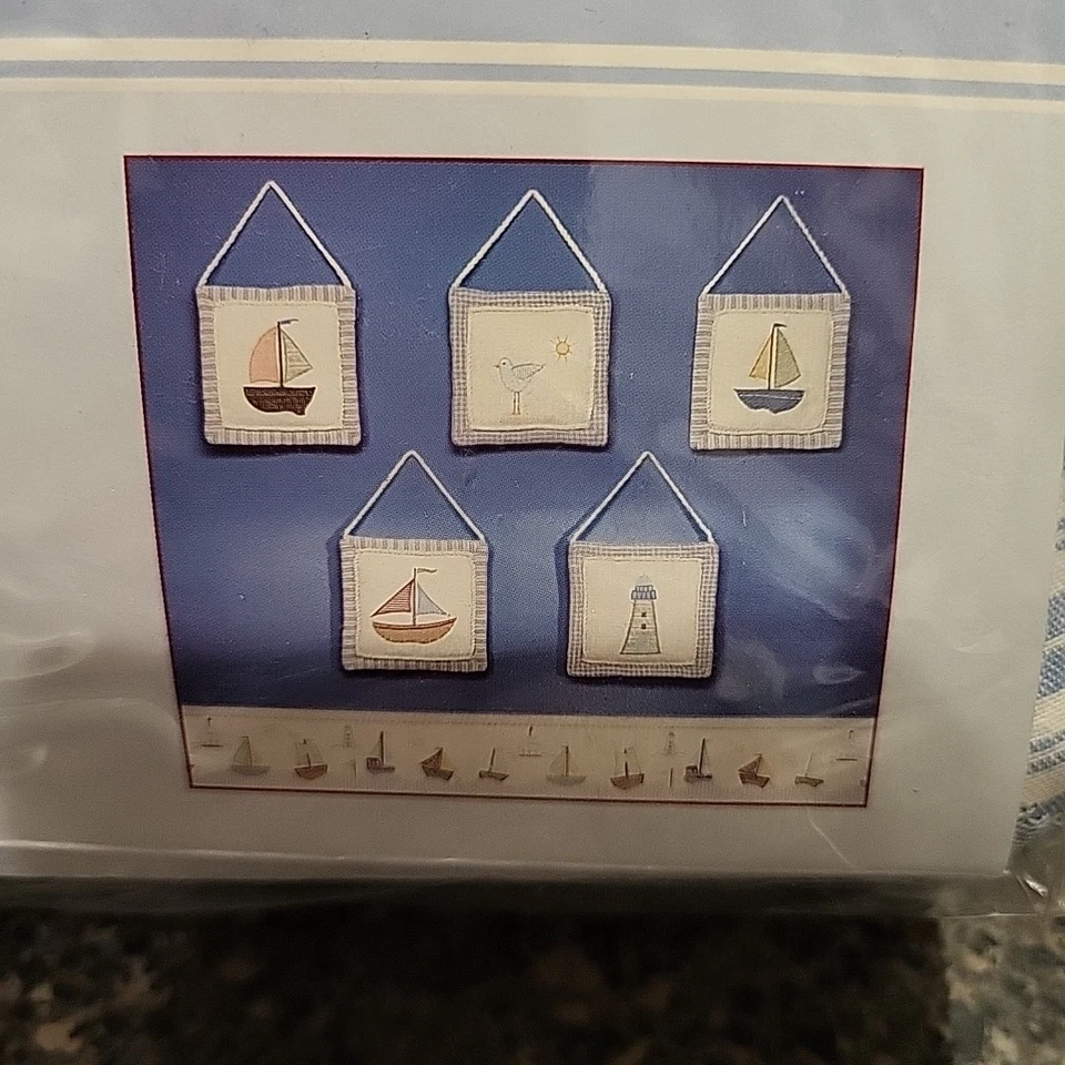 Y2K Koala Bebé "Hampton" 5 Piezas Colgantes de Pared Cuna Guardería Barcos Faro Pájaro Foto 2 de 4